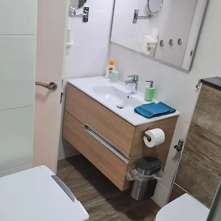 아파트 Tuscan Mit Meerblick Und Terrasse